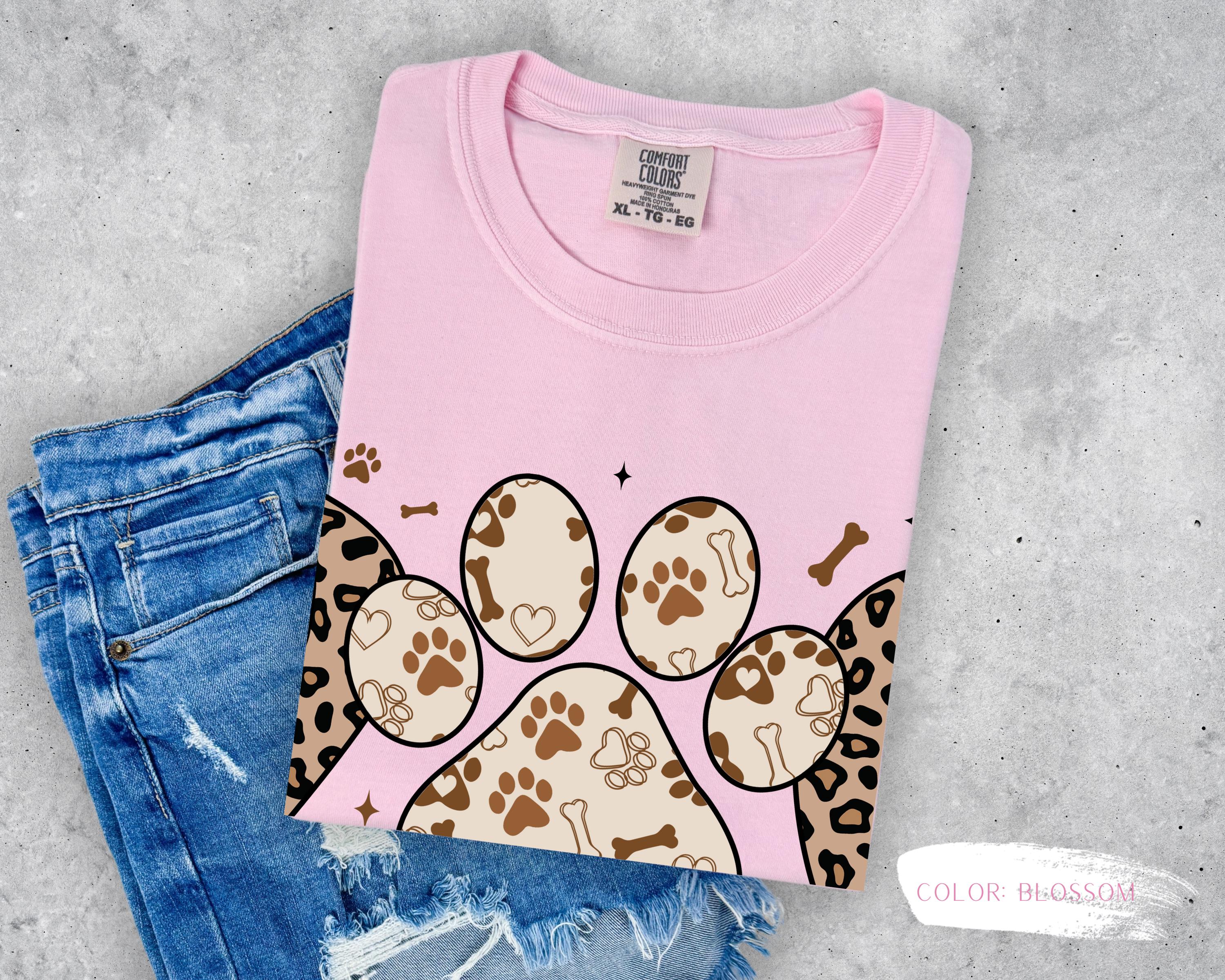 Dog Mama Leopard Print Paw T-Shirt