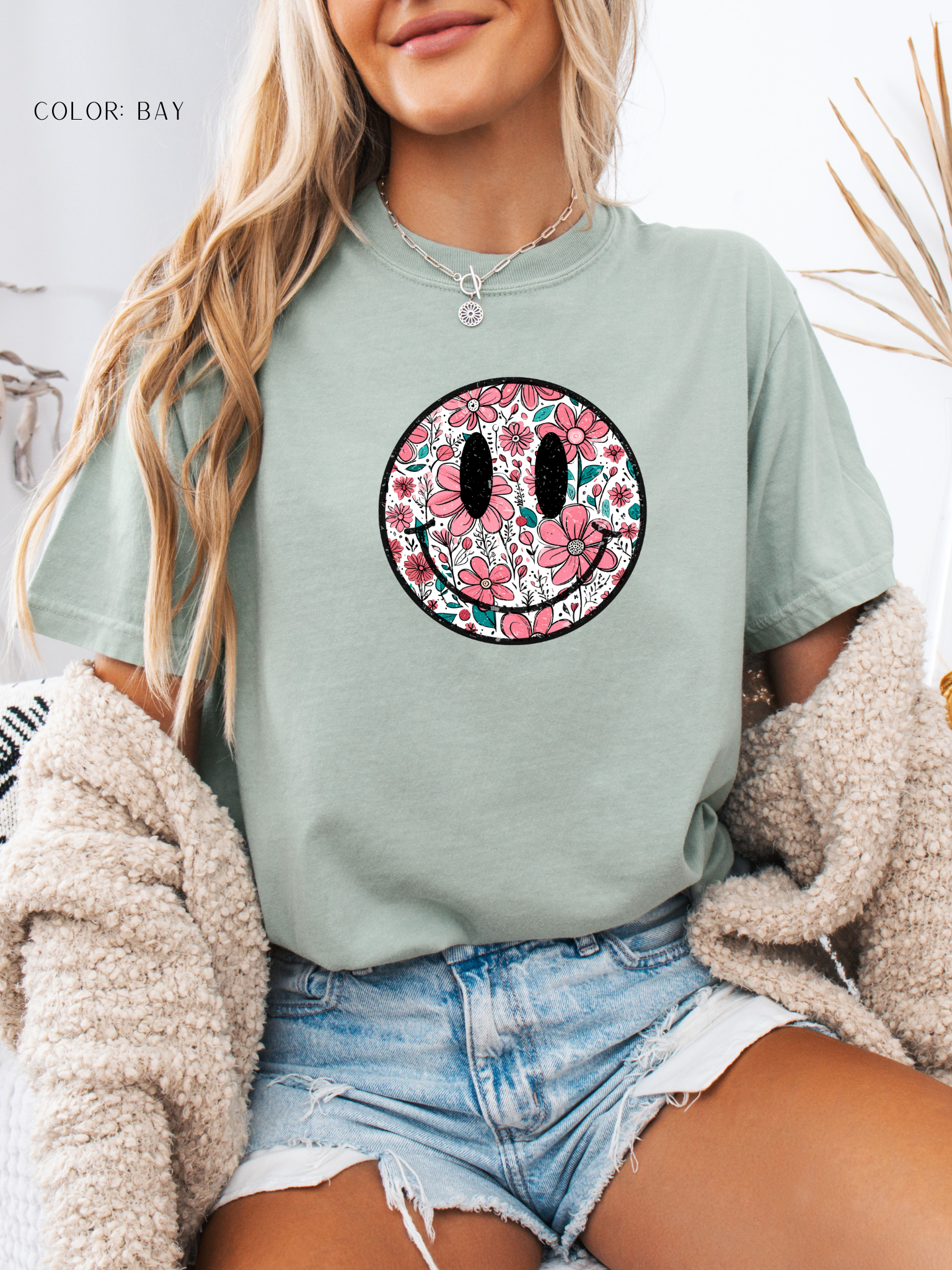 Trendy Smiley Face Floral T-Shirt