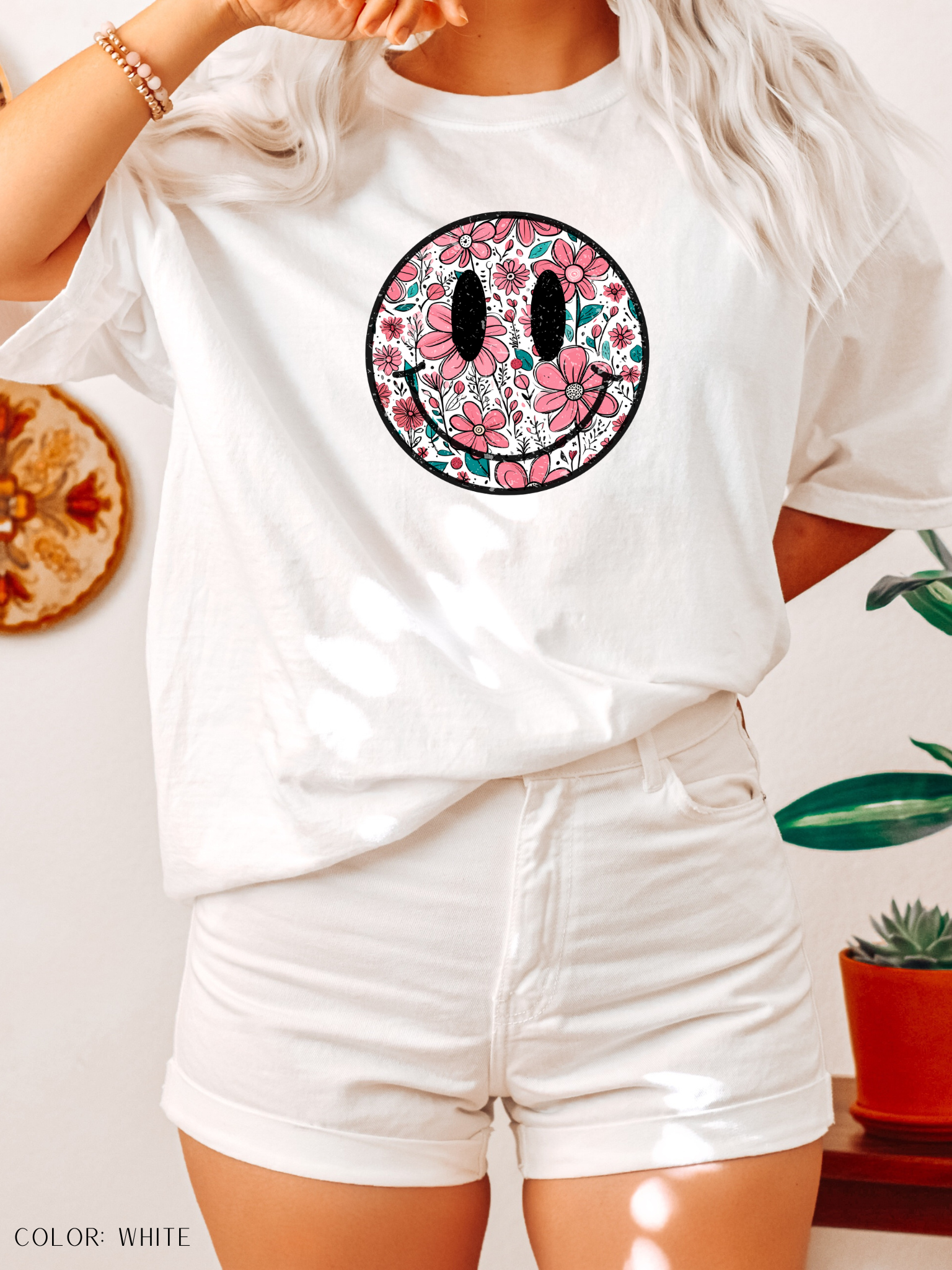 Trendy Smiley Face Floral T-Shirt