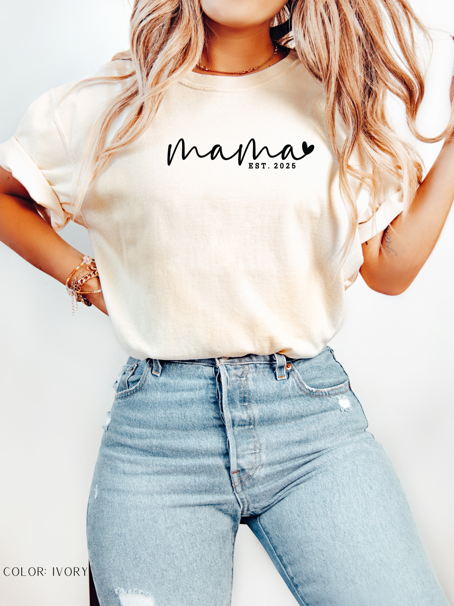 Mama Est. 2025 T-Shirt