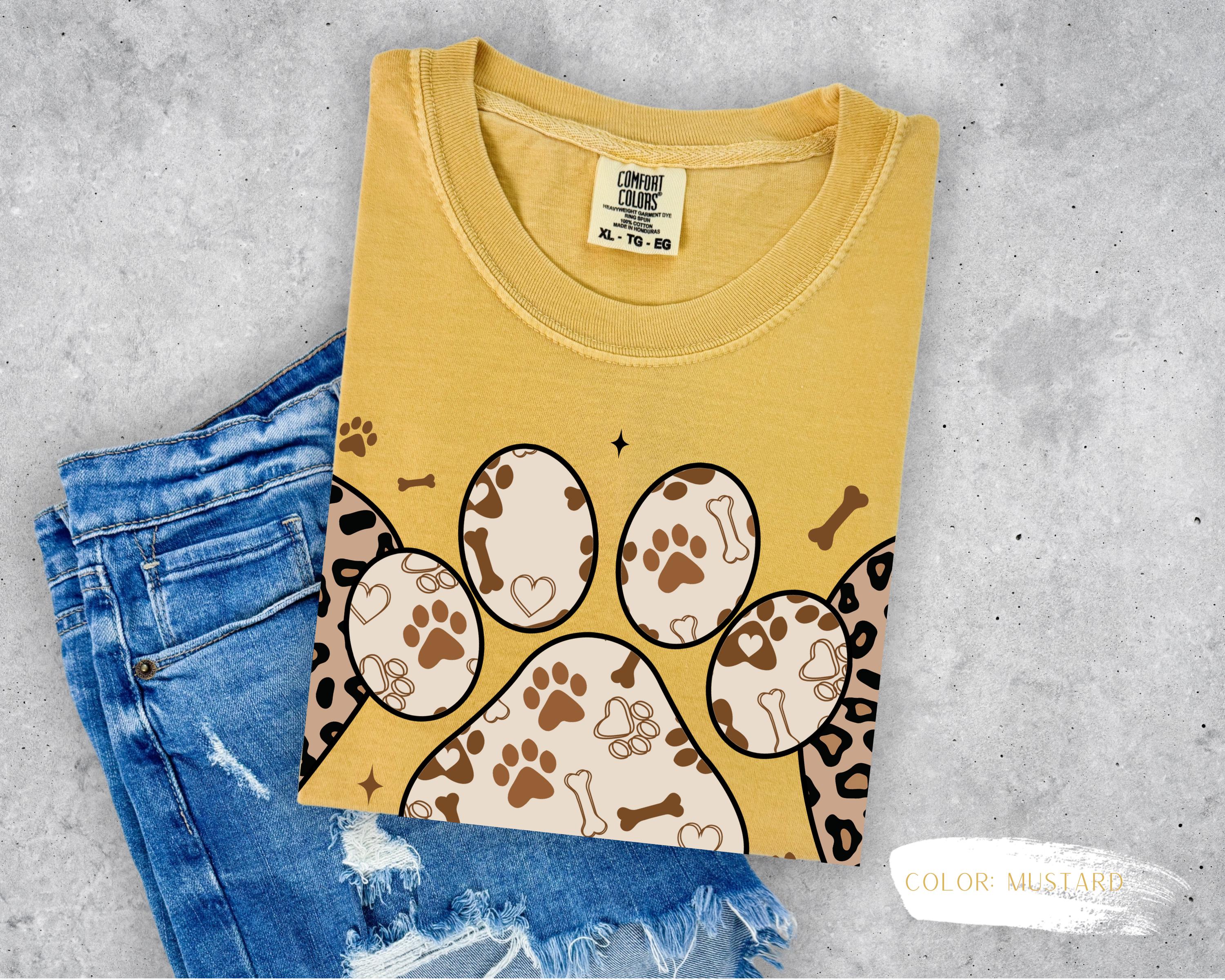 Dog Mama Leopard Print Paw T-Shirt