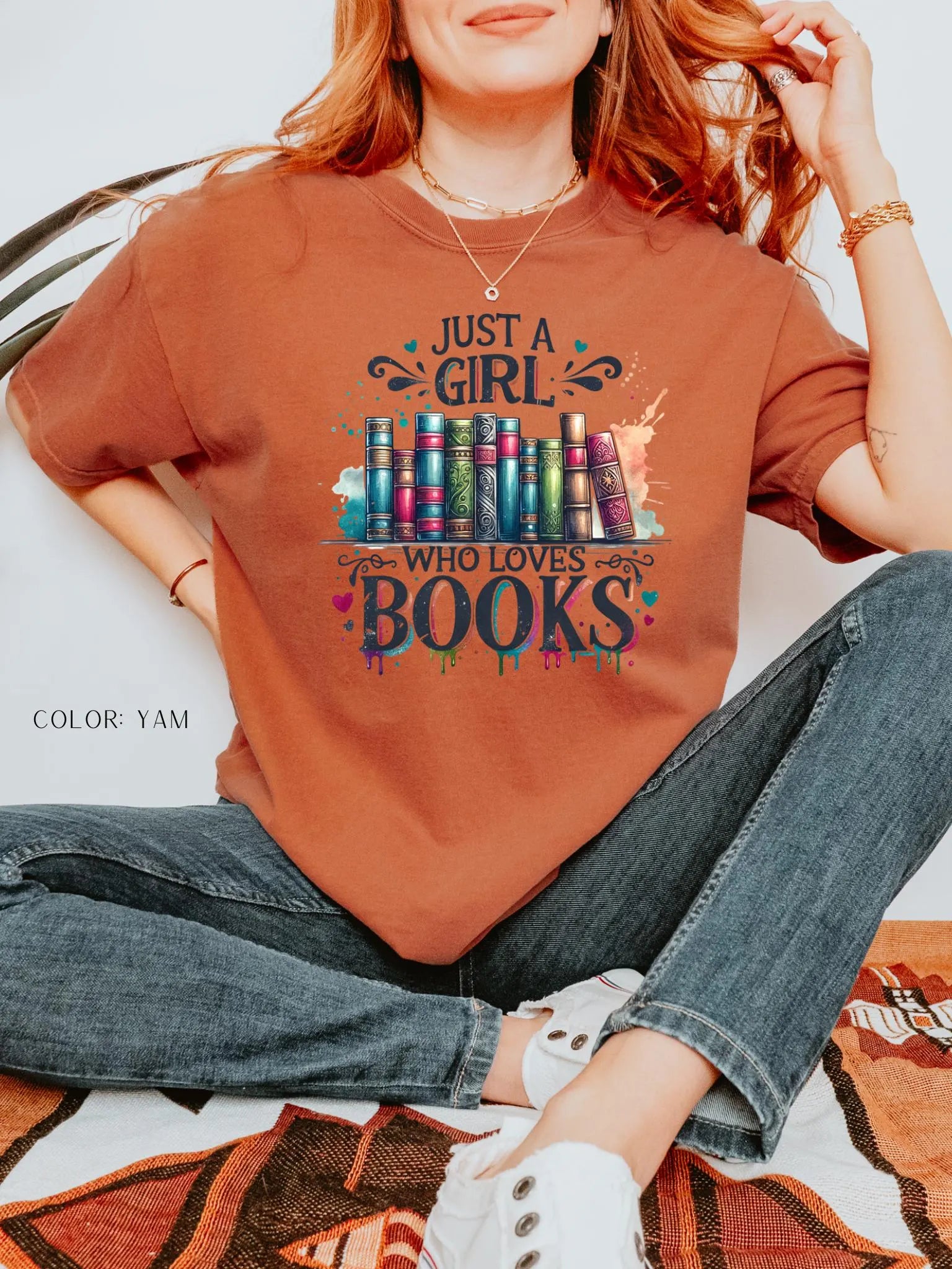Just A Girl Who Loves Books T-Shirt