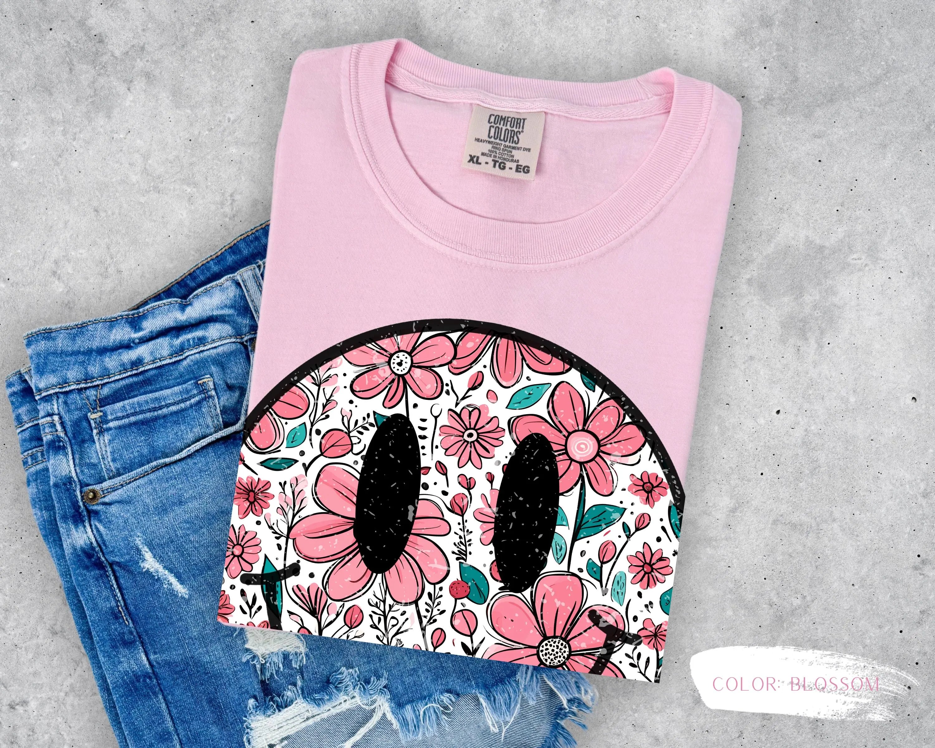 Trendy Smiley Face Floral T-Shirt
