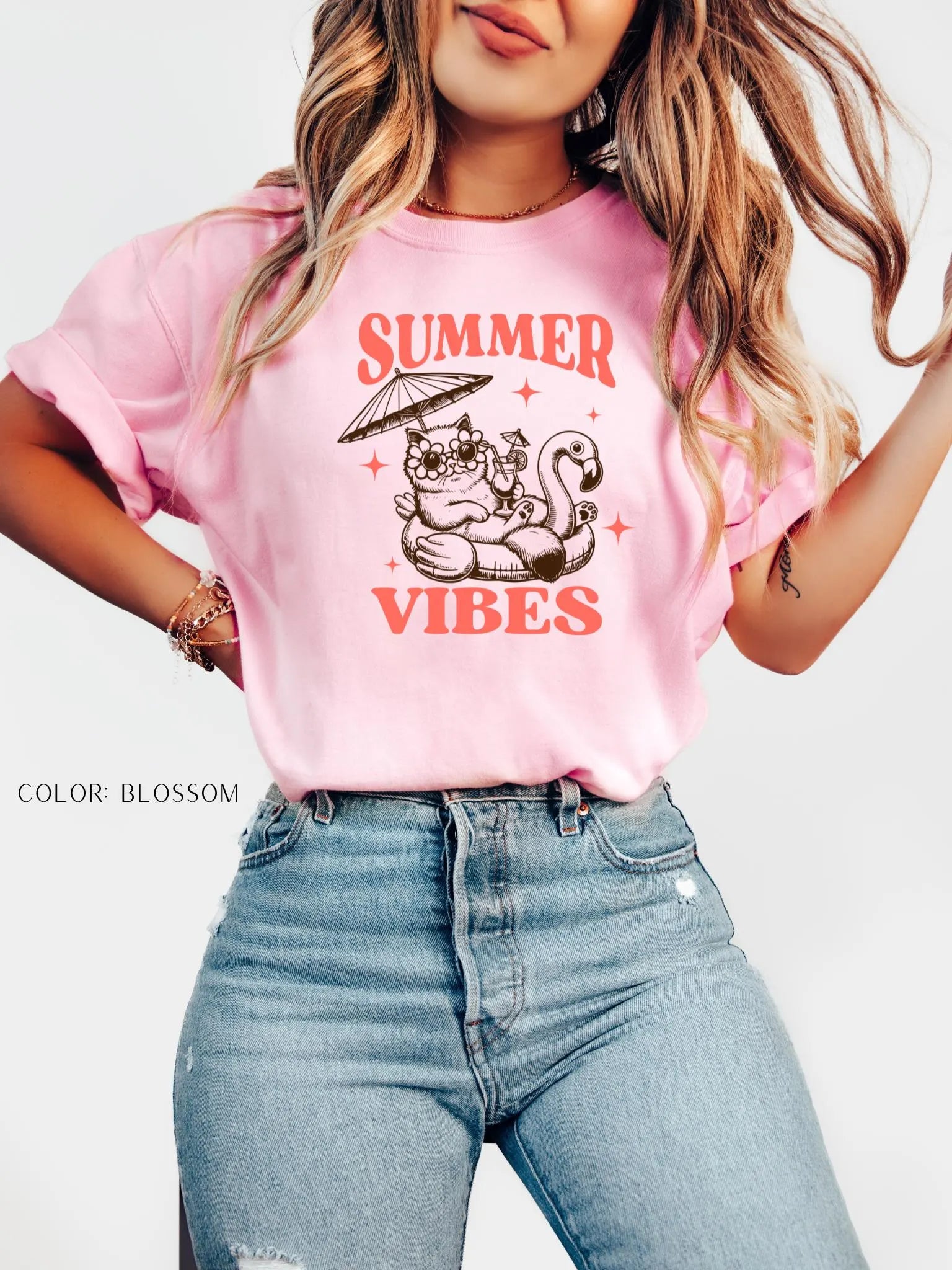 Summer Vibes Cute Cat T-Shirt